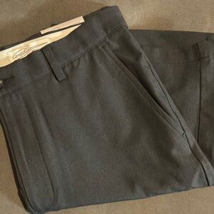 Men’s Dark Gray Shorts Size 34